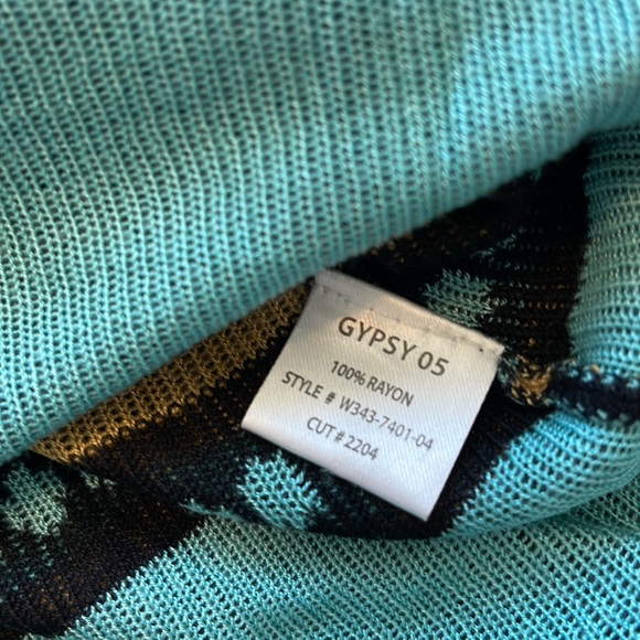 Gypsy Patterned Sweater - Picture 4 of 6